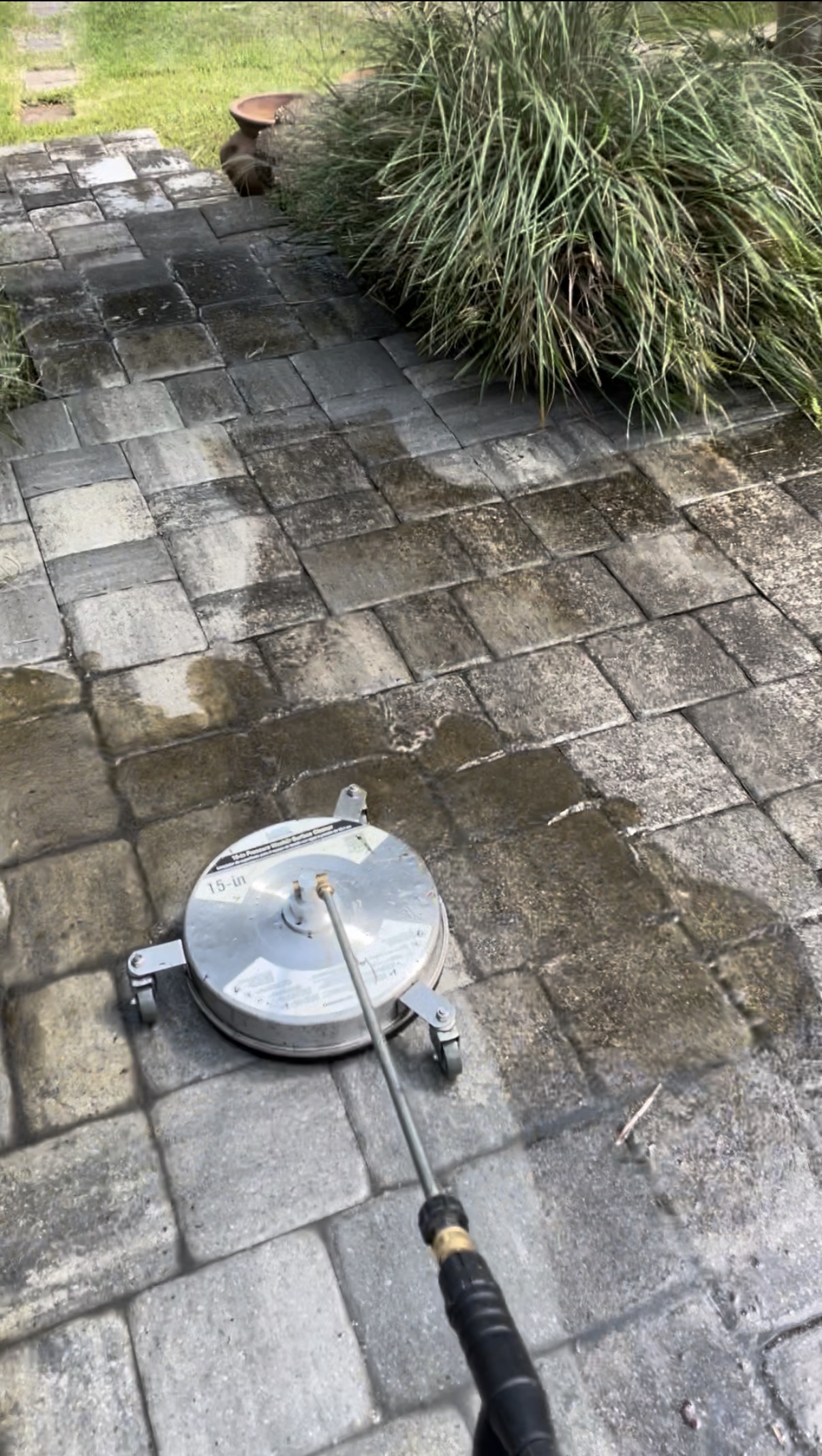 Before and after pressure washing — job 4